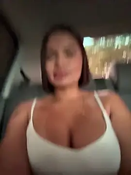 Irina Velvett online show from 02.04.26