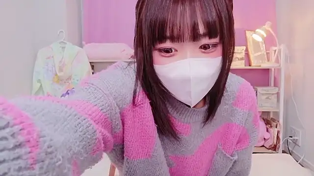 Snapshot of Mia--meow-- chatting on 01.11.26 Mia--meow-- online show from 01.11.26