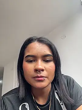 Chloe cortes online show from 02.08.26