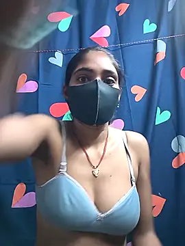 Snapshot of Naughty_Seema chatting on 03.10.26 Naughty Seema online show from 03.10.26