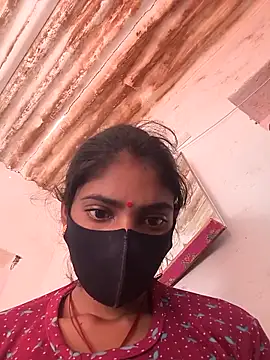 Snapshot of Naughty_Seema chatting on 04.26.26 Naughty Seema online show from 04.26.26