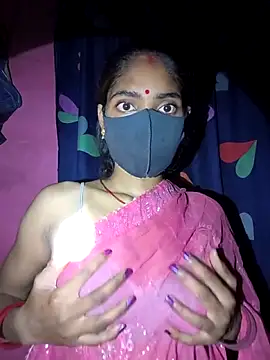 Snapshot of Naughty_Seema chatting on 05.28.26 Naughty Seema online show from 05.28.26
