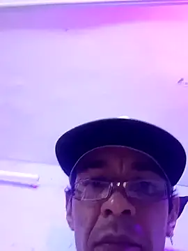 RealEl23 online show from 12.23.25