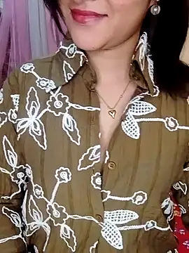 Snapshot of Saumyy chatting on 04.13.26 Saumyy online show from 04.13.26