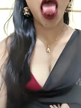 Snapshot of Yours-Zeenat chatting on 05.06.26 Yours-Zeenat online show from 05.06.26
