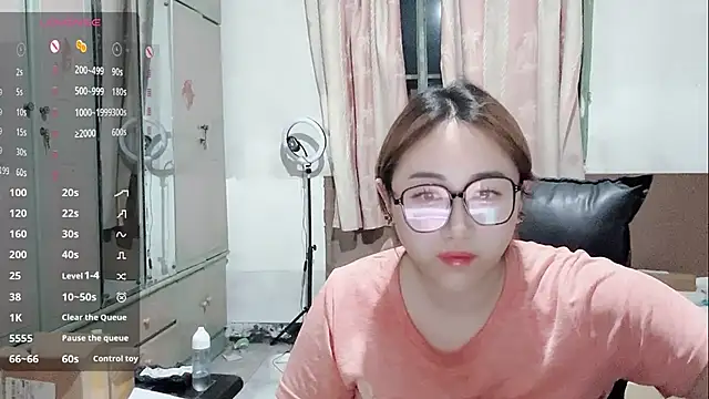 Snapshot of nuomimi chatting on 05.31.26 nuomimi online show from 05.31.26
