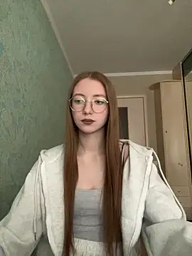 Eseniya  online show from 02.17.26