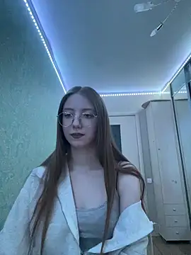 Eseniya  online show from 03.11.26