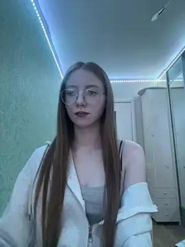 Eseniya  online show from 03.13.26