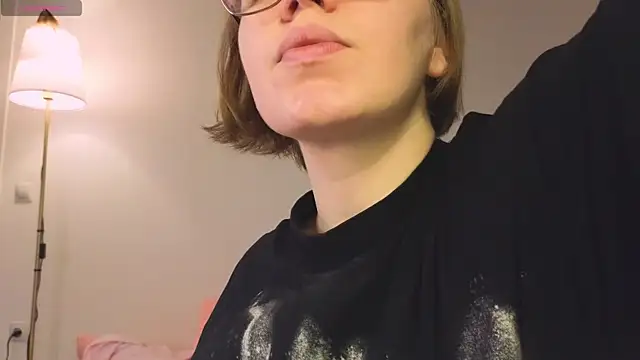 Snapshot of starsonthesky chatting on 01.13.26 starsonthesky online show from 01.13.26