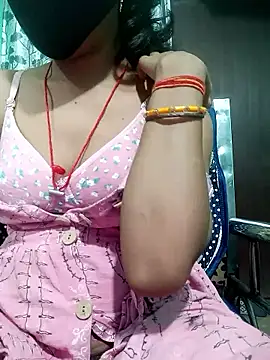 Snapshot of Puja_1230 chatting on 06.11.26 Puja 1230 online show from 06.11.26