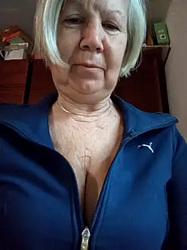 Snapshot of KlaudiaDarling chatting on 01.07.26 KlaudiaDarling online show from 01.07.26