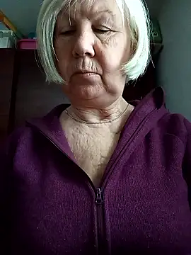 Snapshot of KlaudiaDarling chatting on 01.15.26 KlaudiaDarling online show from 01.15.26