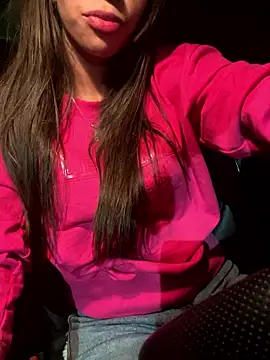 Snapshot of Das_Mach chatting on 01.11.26 Das Mach online show from 01.11.26