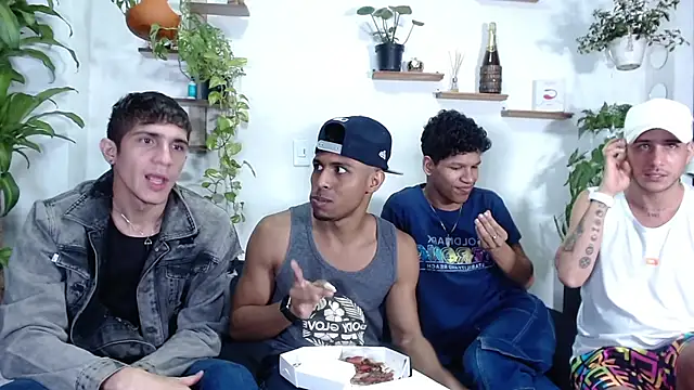 Interracial Snow Bunny online show from 02.21.26