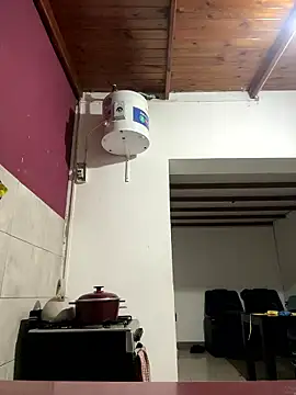 Snapshot of donatella07 chatting on 01.14.26 donatella07 online show from 01.14.26