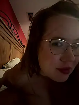 honeybee2033 online show from 01.09.26