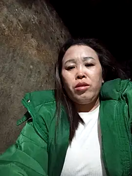 dakota-kis online show from 02.10.26