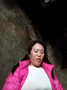 dakota-kis online show from 02.11.26