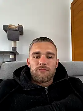 Benjamiinlt online show from 05.02.26