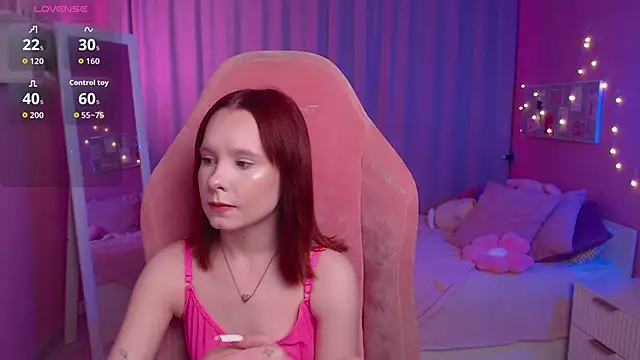 Haya Harareet online show from 04.04.26