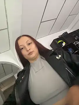 Scarlet auraa online show from 03.23.26