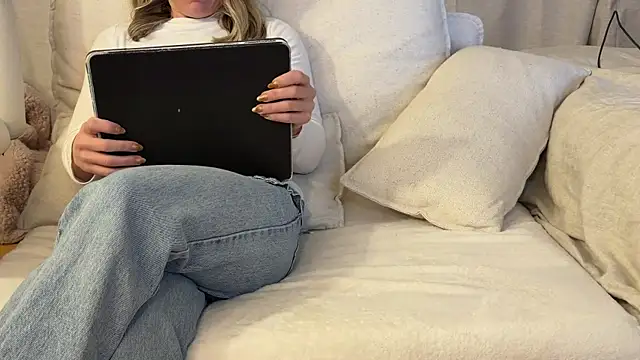 Ambrrr online show from 03.25.26