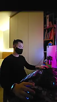 Snapshot of OnlyHand9x chatting on 02.08.26 OnlyHand9x online show from 02.08.26