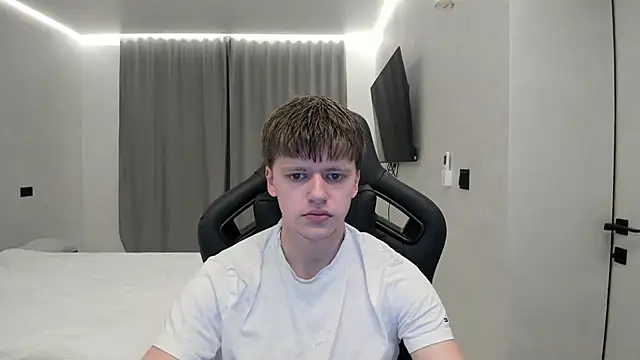 bonekoambalabu online show from 04.13.26