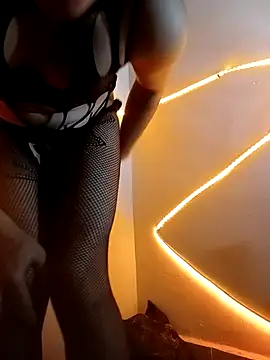 yato-un8 online show from 01.11.26