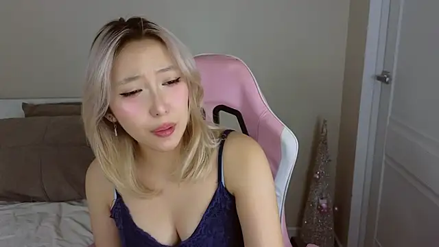 jasmilee online show from 02.20.26