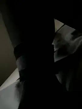 Snapshot of NymphoBuzi chatting on 01.09.26 NymphoBuzi online show from 01.09.26