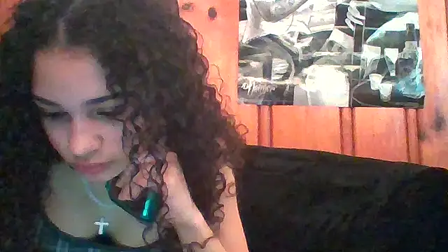 Snapshot of scar2343 chatting on 01.11.26 scar2343 online show from 01.11.26