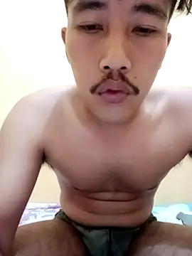 Snapshot of Reynalx chatting on 01.17.26 Reynalx online show from 01.17.26