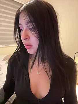 evelynrosess1 online show from 05.27.26
