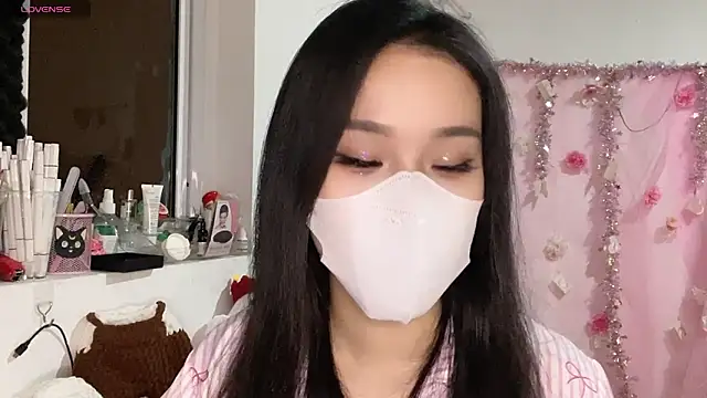 Tieu-May online show from 03.16.26