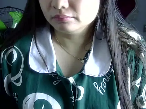 Sarah no land online show from 02.08.26