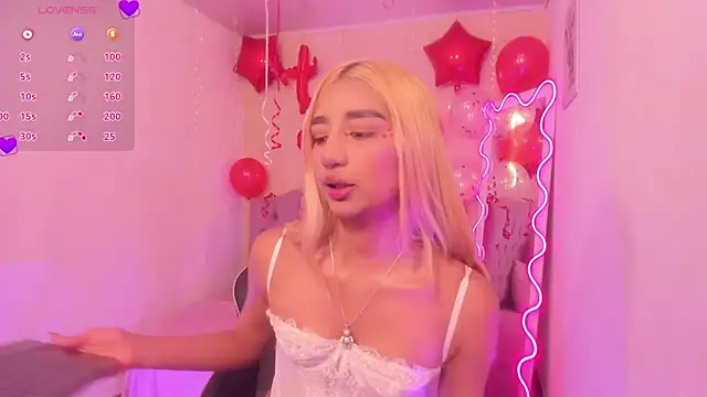 Snapshot of IRINA_TAY1 chatting on 02.15.26 IRINA TAY1 online show from 02.15.26