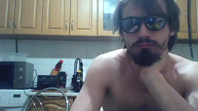 Snapshot of KaelNox chatting on 07.14.26 KaelNox online show from 07.14.26