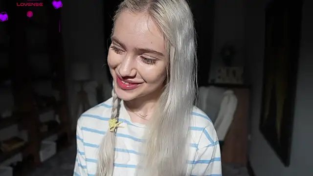 KristalCrowner online show from 03.21.26