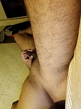 Snapshot of hardnhornybull chatting on 06.22.26 hardnhornybull online show from 06.22.26