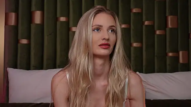 AmeliaAngel online show from 01.20.25