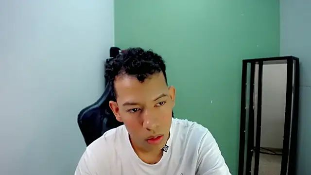 Tupac D online show from 01.13.26