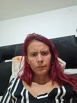 Snapshot of cintia_love chatting on 03.18.26 cintia love online show from 03.18.26