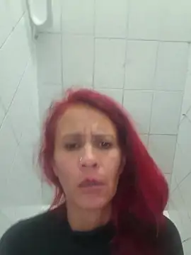 Snapshot of cintia_love chatting on 04.18.26 cintia love online show from 04.18.26