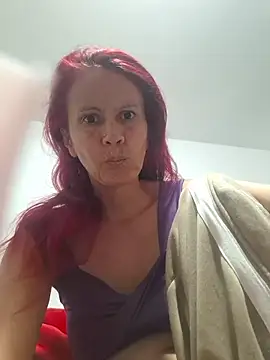 Snapshot of cintia_love chatting on 05.14.26 cintia love online show from 05.14.26