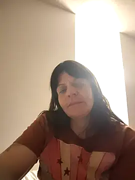 Snapshot of Petitegreeneyez69 chatting on 02.13.26 Petitegreeneyez69 online show from 02.13.26