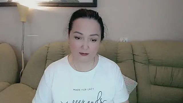 infinity loveliness online show from 12.19.25