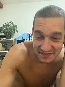 Snapshot of slabyhrac chatting on 06.19.26 slabyhrac online show from 06.19.26