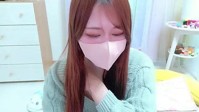 Snapshot of vYuNav chatting on 01.15.26 vYuNav online show from 01.15.26